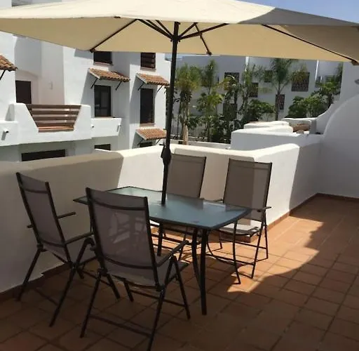 Luxury In Golf Hills, Estepona. Apartment