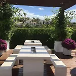 Luxury In Golf Hills, Estepona. Apartmán